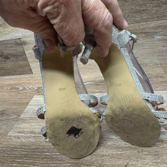 Badgley Mischka American Glamour Xabrina Jeweled Open Toe Pumps Women's … - Picture 4 of 7